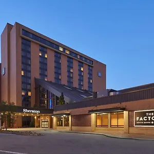 Hotel Sheraton At Station Square ***